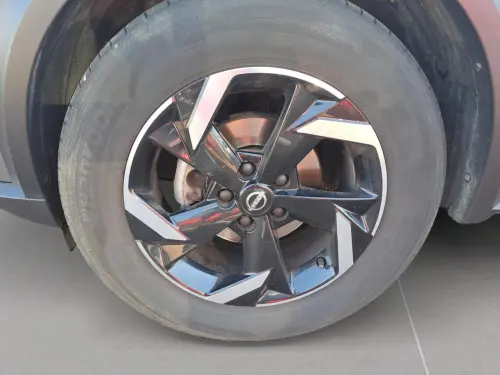 Nissan Juke Juke DIG-T 114 DCT7 N-Connecta - Photo 8