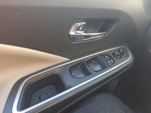 Nissan Micra Micra dCi 90 N-Connecta - Photo 10