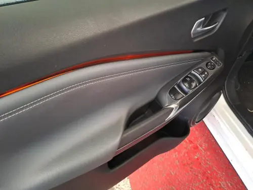 Nissan Juke DIG-T 117 DCT7 N-Connecta - Photo 10