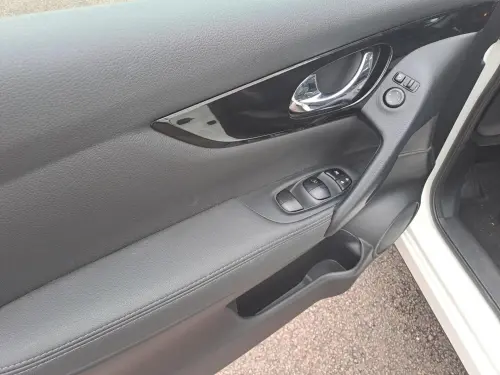 Nissan Qashqai TEKNA DIG T 115 EURO6 XTRONIC - Photo 10