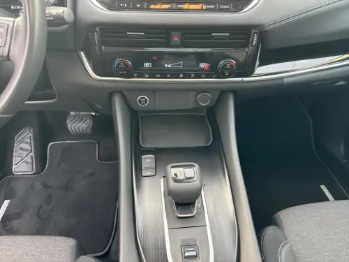 Nissan Qashqai J12A N-CONNECTA MILD HYB 158 CH XTRONIC - Photo 14