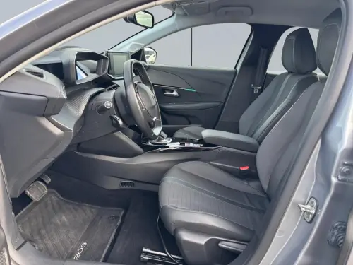 Peugeot 208 Electrique 50 kWh 136ch Allure - Photo 9