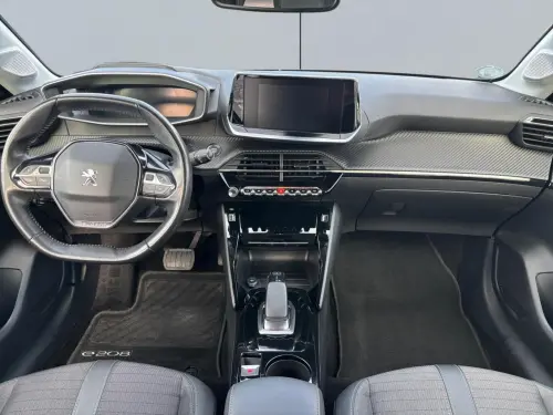 Peugeot 208 Electrique 50 kWh 136ch Allure - Photo 11
