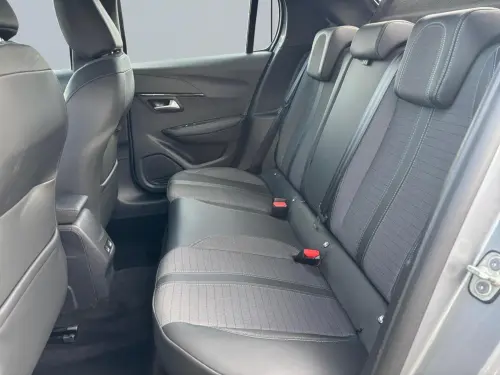 Peugeot 208 Electrique 50 kWh 136ch Allure - Photo 15