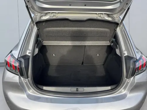 Peugeot 208 Electrique 50 kWh 136ch Allure - Photo 18