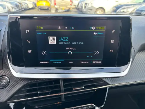 Peugeot 208 Electrique 50 kWh 136ch Allure - Photo 20