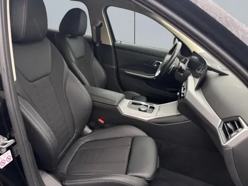 BMW Serie 3 320e 204 ch BVA8 Business Design - Photo 15