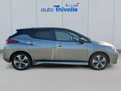 Nissan Leaf Leaf Electrique 40kWh 10eme anniversaire - Photo 5