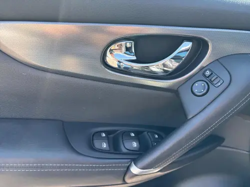 Nissan Qashqai 1.3 DIG-T 140 Tekna+ - Photo 10