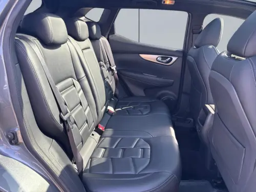 Nissan Qashqai 1.3 DIG-T 140 Tekna+ - Photo 17