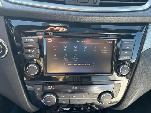 Nissan Qashqai 1.3 DIG-T 140 Tekna+ - Photo 24