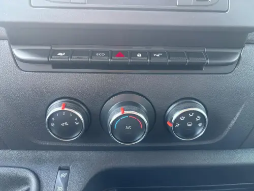 Nissan NV400 ACENTA L1H1 DCI 135 BVM6 TRACT 2T8 RS TRACT - Photo 21