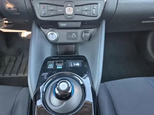 Nissan Leaf Leaf Electrique 40kWh Acenta - Photo 21