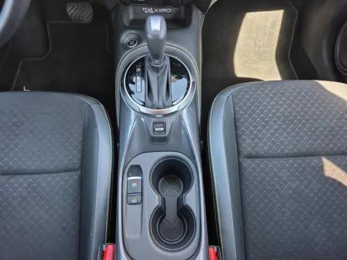 Nissan Juke Juke DIG-T 114 DCT7 Série limitée Kiiro - Photo 22