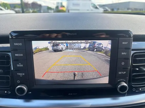 Kia Stonic 1.0 T-GDi 120 ch Premium - Photo 21