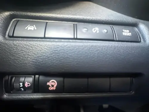 Nissan Juke F16A ACENTA DIG-T 117 - Photo 24