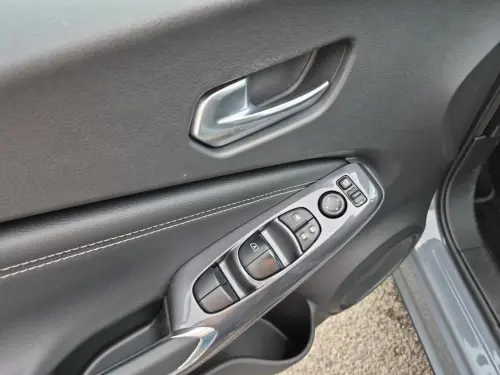 Nissan Juke Juke HYBRID 143 N-Connecta - Photo 10