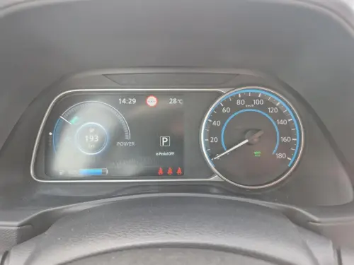 Nissan Leaf Electrique 40kWh Acenta - Photo 13
