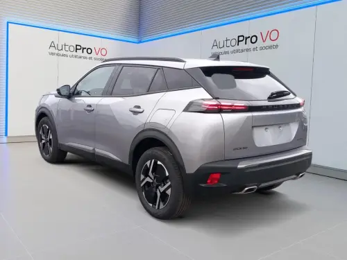 Peugeot 2008 Hybrid 136 e-DCS6 Allure - Photo 2