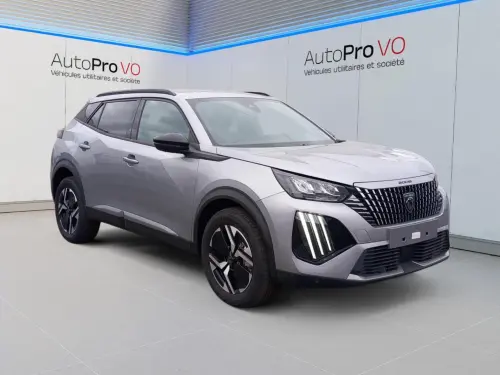 Peugeot 2008 Hybrid 136 e-DCS6 Allure - Photo 6