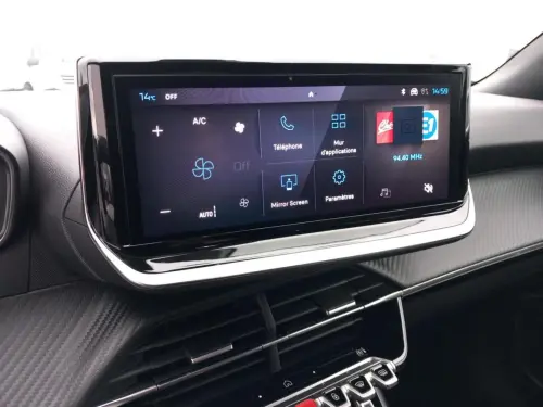 Peugeot 2008 Hybrid 136 e-DCS6 Allure - Photo 20