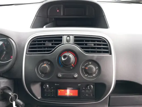 Renault Kangoo BLUE DCI 95 GRAND CONFORT - Photo 18