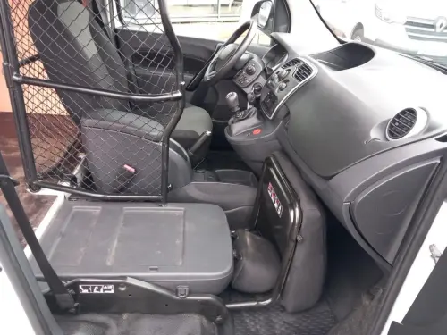 Renault Kangoo BLUE DCI 95 GRAND CONFORT - Photo 19