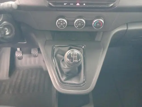 Renault Kangoo L2 1.5 BLUE DCI 115CH GRAND CONFORT - 22 - Photo 14