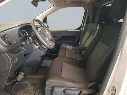 Fiat SCUDO BLUEHDI 145 M S&S EAT8 - Photo 9