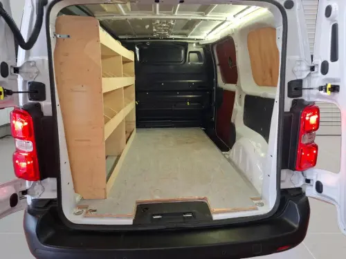 Fiat SCUDO BLUEHDI 145 M S&S EAT8 - Photo 18