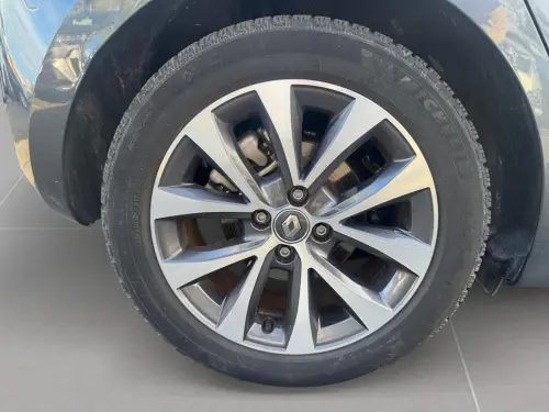 Renault Clio Clio E-Tech 140 Intens - Photo 7