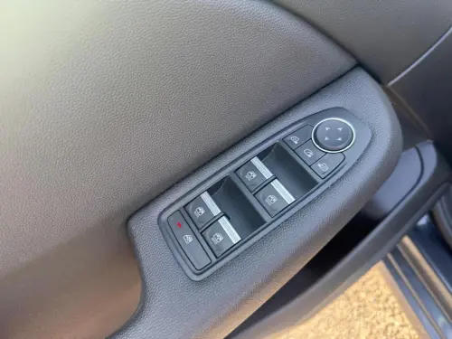 Renault Clio Clio E-Tech 140 Intens - Photo 9