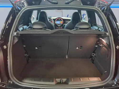 Mini Cooper Hatch 3 Portes John Cooper Works 231 ch BVA8 - Photo 17