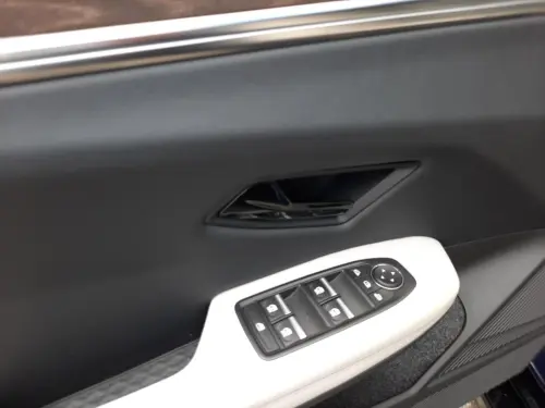 Renault Megane E-Tech Megane E-Tech EV60 220 ch super charge Iconic - Photo 10