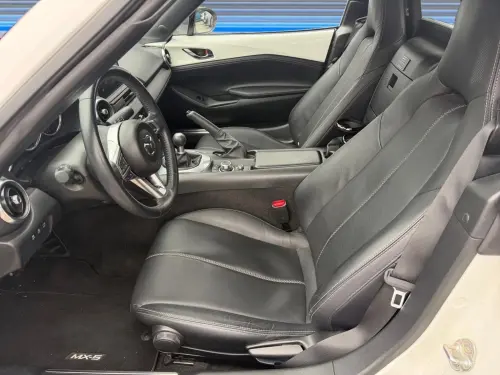 Mazda MX-5 2.0 SKYACTIV-G 184 CH - Photo 4