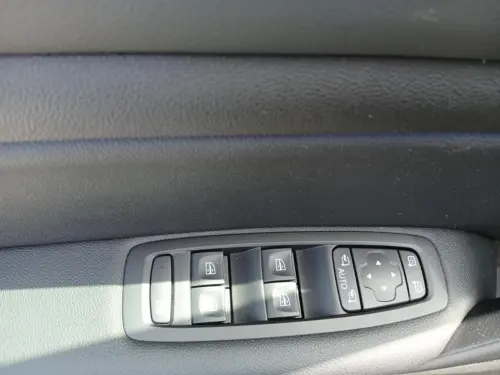 Renault Megane Megane IV Berline Blue dCi 115 EDC Techno - Photo 10