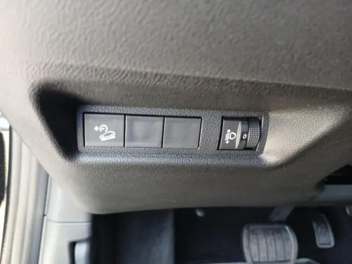 Jeep Avenger Avenger 115 kW 4x2 Altitude - Photo 19