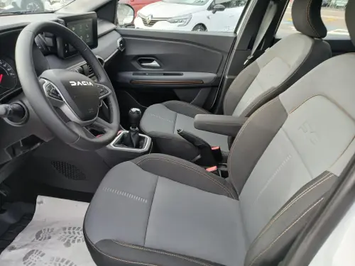 Dacia Sandero ECO-G 100 Stepway Extreme - Photo 7