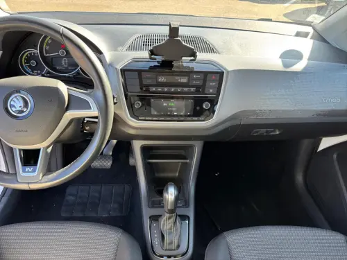 Skoda Citigo Citigo e iV 61 kw 83 ch Style - Photo 14