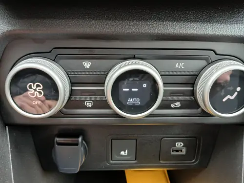 Dacia Sandero ECO-G 100 Stepway Extreme + - Photo 5