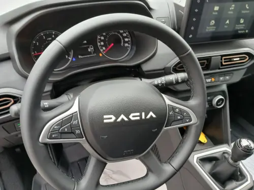 Dacia Sandero ECO-G 100 Stepway Extreme + - Photo 13