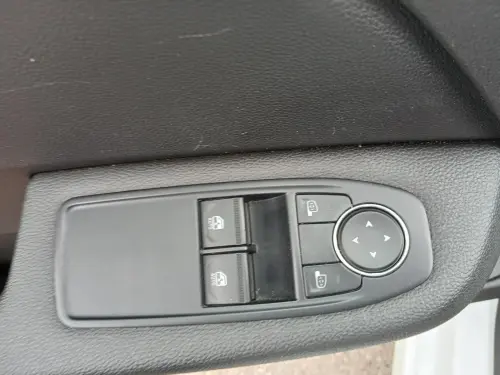 Renault Clio CLIO SOCIETE BLUE DCI 100 - 21N BUSINESS REVERSIBLE - Photo 5
