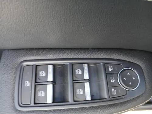 Renault Arkana mild hybrid 140 EDC GSR2 Techno - Photo 16