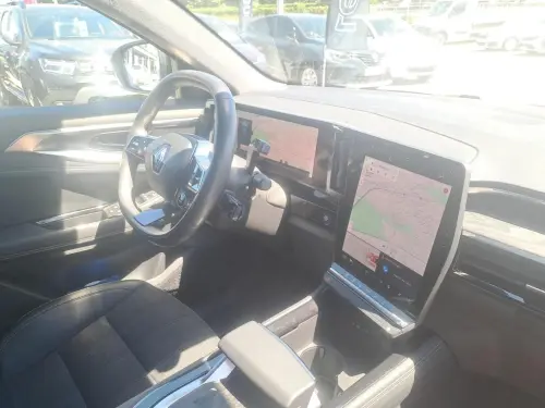 Renault Austral E-Tech hybrid 200 Iconic - Photo 20