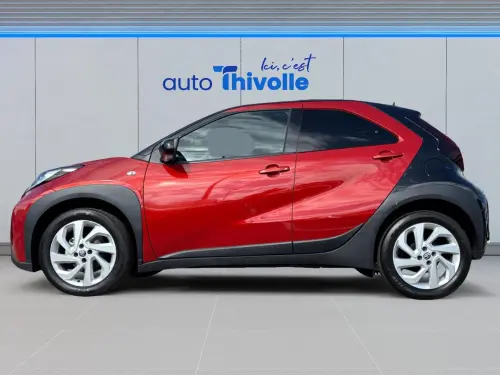 Toyota Aygo Aygo X 1.0 VVT-i 72 Design - Photo 1