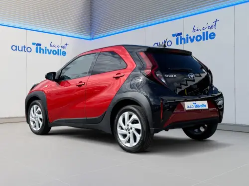 Toyota Aygo Aygo X 1.0 VVT-i 72 Design - Photo 2