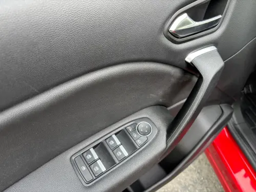 Renault Captur E-Tech 145 - 21 Intens - Photo 10