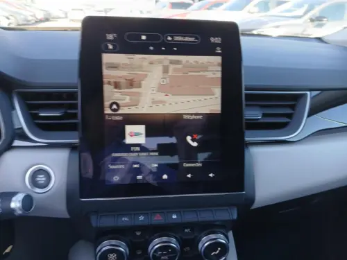 Renault Captur E-Tech Plug-in 160 Intens - Photo 17