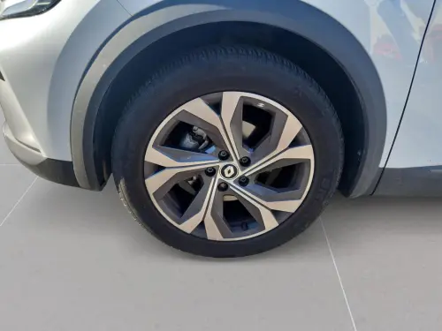Renault Captur E-Tech 145 - 21 R.S. Line - Photo 8