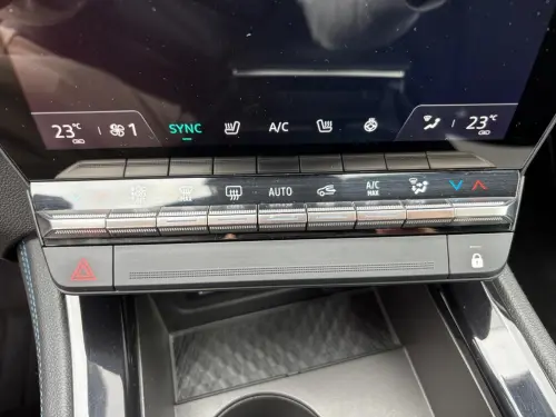 Renault Austral E-Tech hybrid 200 Iconic esprit Alpine - Photo 21